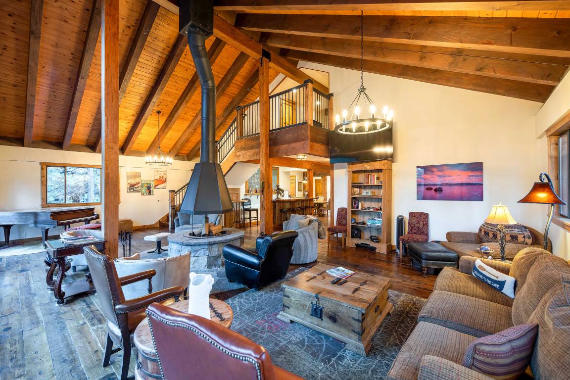 575 M² Ferienhaus ∙ 6 Schlafzimmer ∙ 18 Gäste - Lake Tahoe