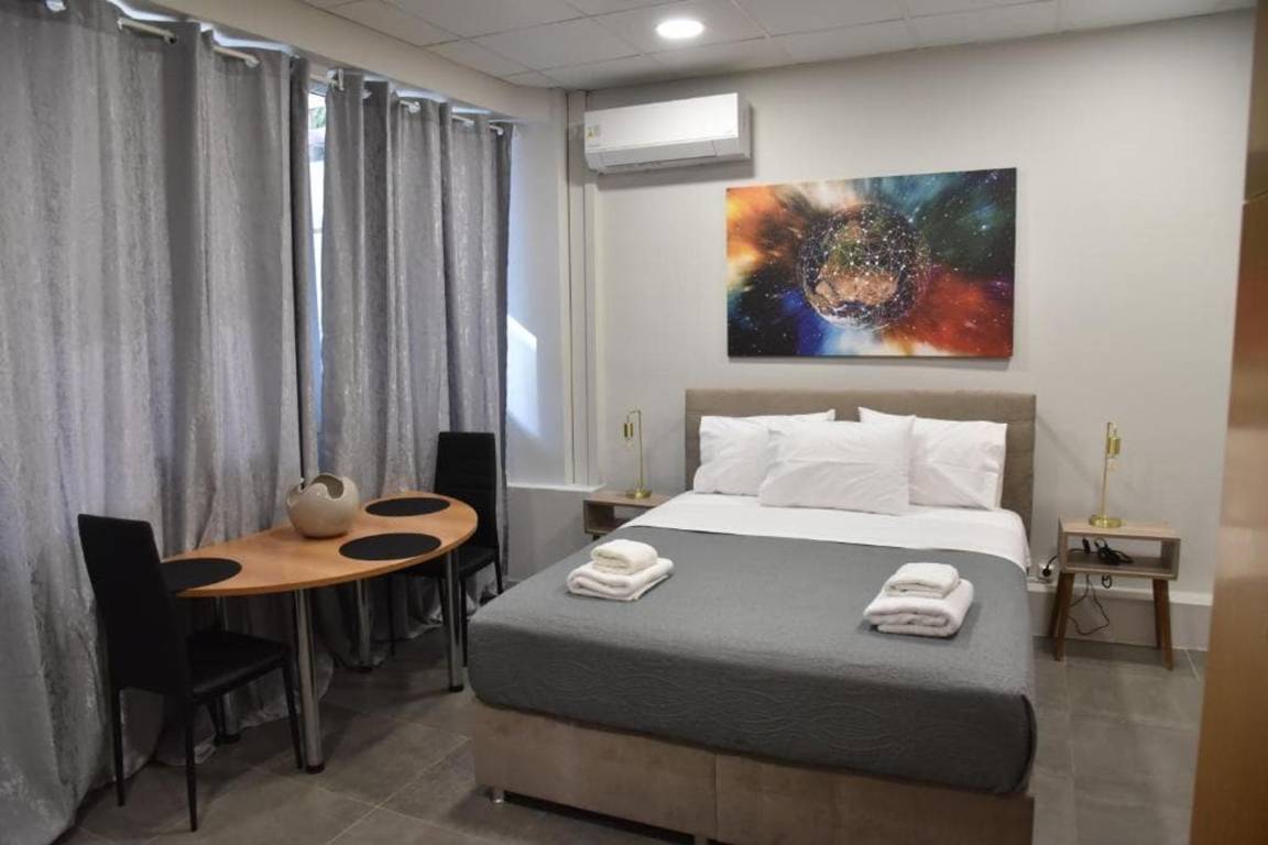 35 M² Ferienwohnung ∙ 1 Schlafzimmer ∙ 2 Gäste - Athen