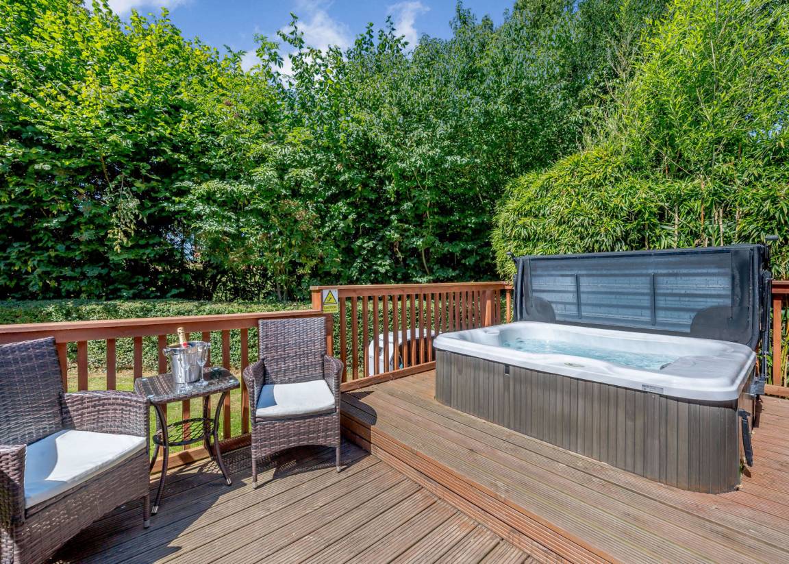 Chalet ∙ 1 Bedroom ∙ 2 Guests - Gloucestershire