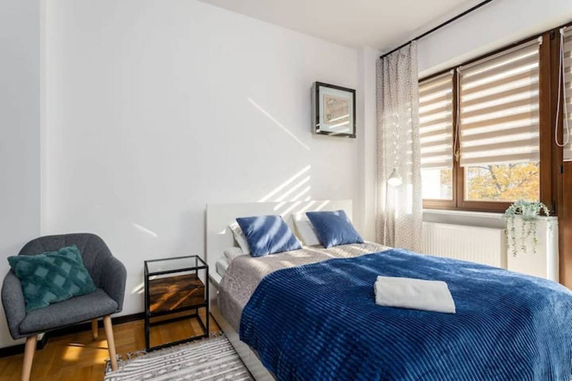 65 M² Apartamento ∙ 2 Habitaciones ∙ 6 Huéspedes - Varsovia