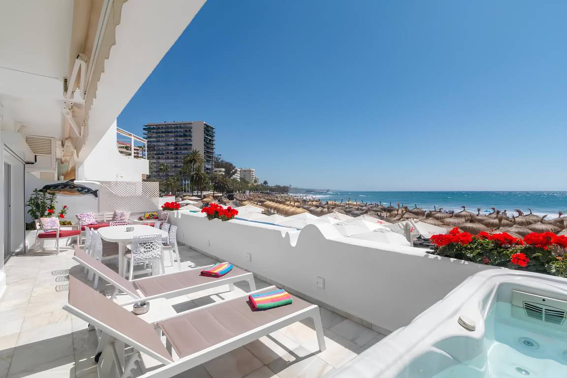170 M² Apartamento ∙ 4 Habitaciones ∙ 8 Huéspedes - Ojén