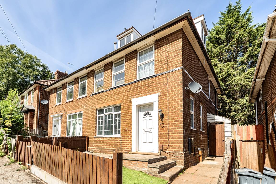 105 M² Huis ∙ 2 Slaapkamers ∙ 4 Gasten - Birmingham