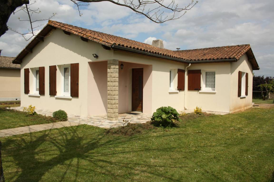 100 m&sup2; G&icirc;te 2 Schlafzimmer 4 G&auml;ste