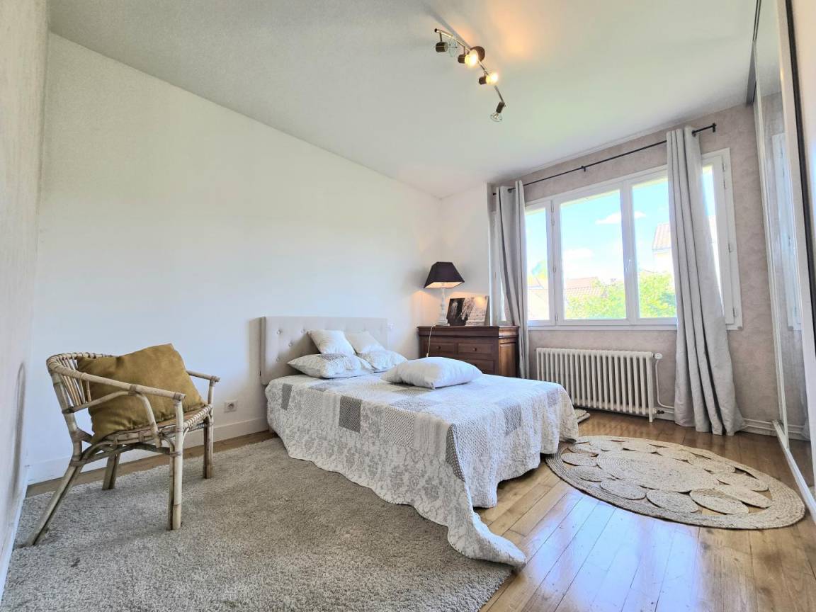90 m² Gîte ∙ 2 Schlafzimmer ∙ 4 Gäste – Bild 10