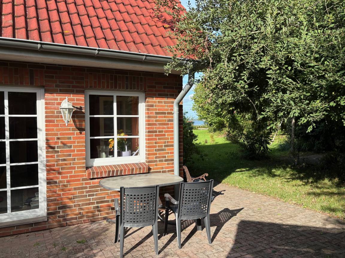 90 M² Huoneisto ∙ 2 Makuuhuonetta ∙ 5 Vierasta - Langballig