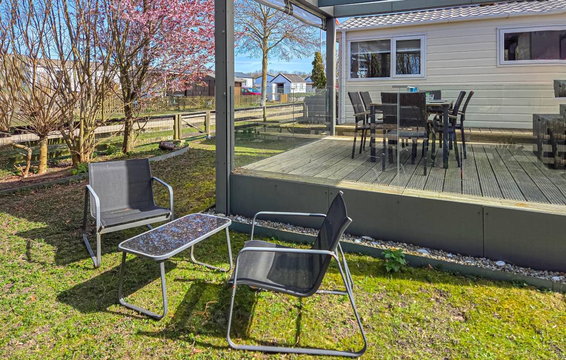 35 M² Camping ∙ 2 Chambres ∙ 4 Personnes - Makkum