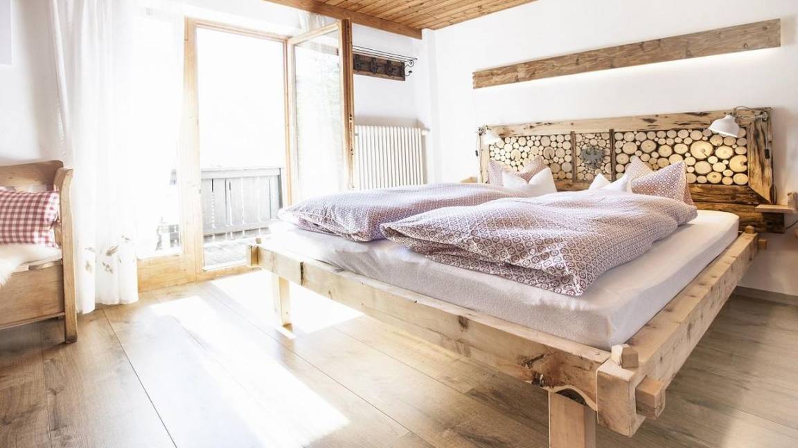 150 M² Ferienhaus ∙ 5 Schlafzimmer ∙ 16 Gäste - Fügen