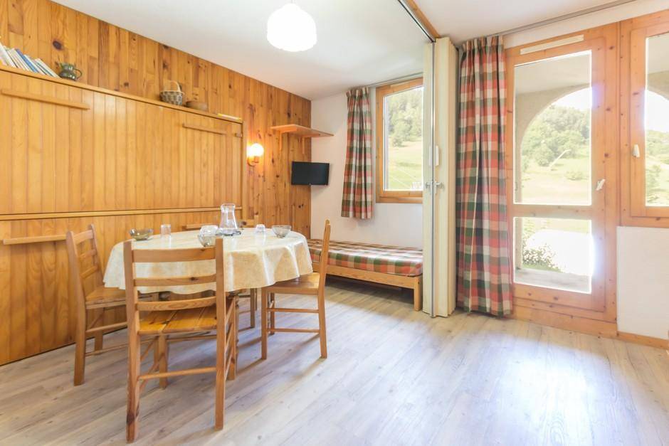 27 m&sup2; Studio 1 Schlafzimmer 4 G&auml;ste