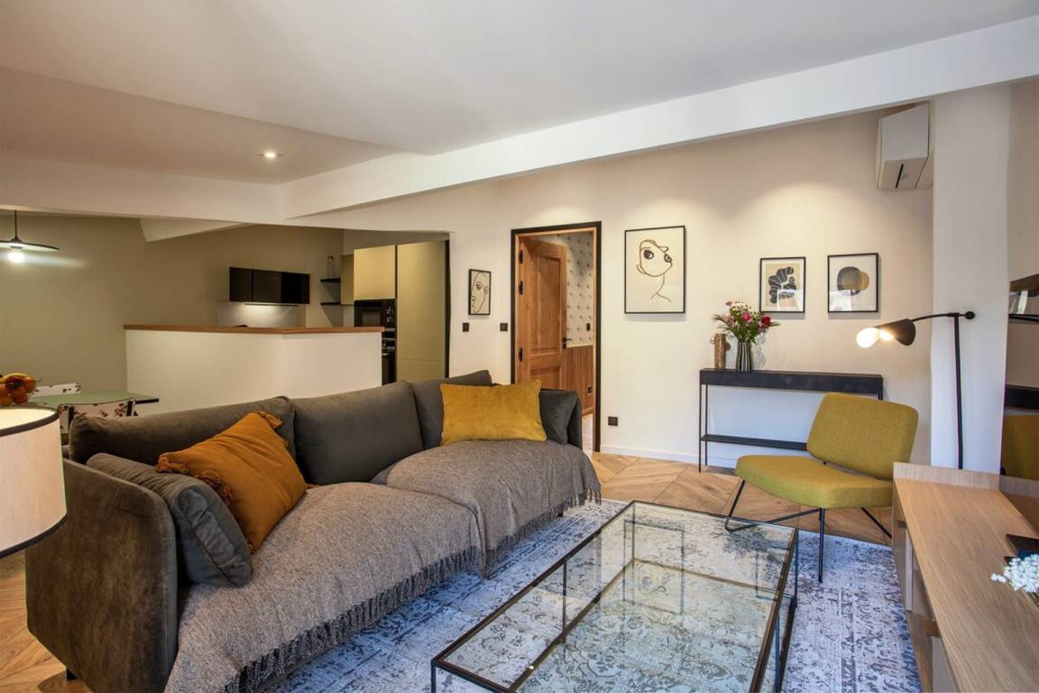 65 M² Apartamento ∙ 2 Habitaciones ∙ 4 Huéspedes - Bastia