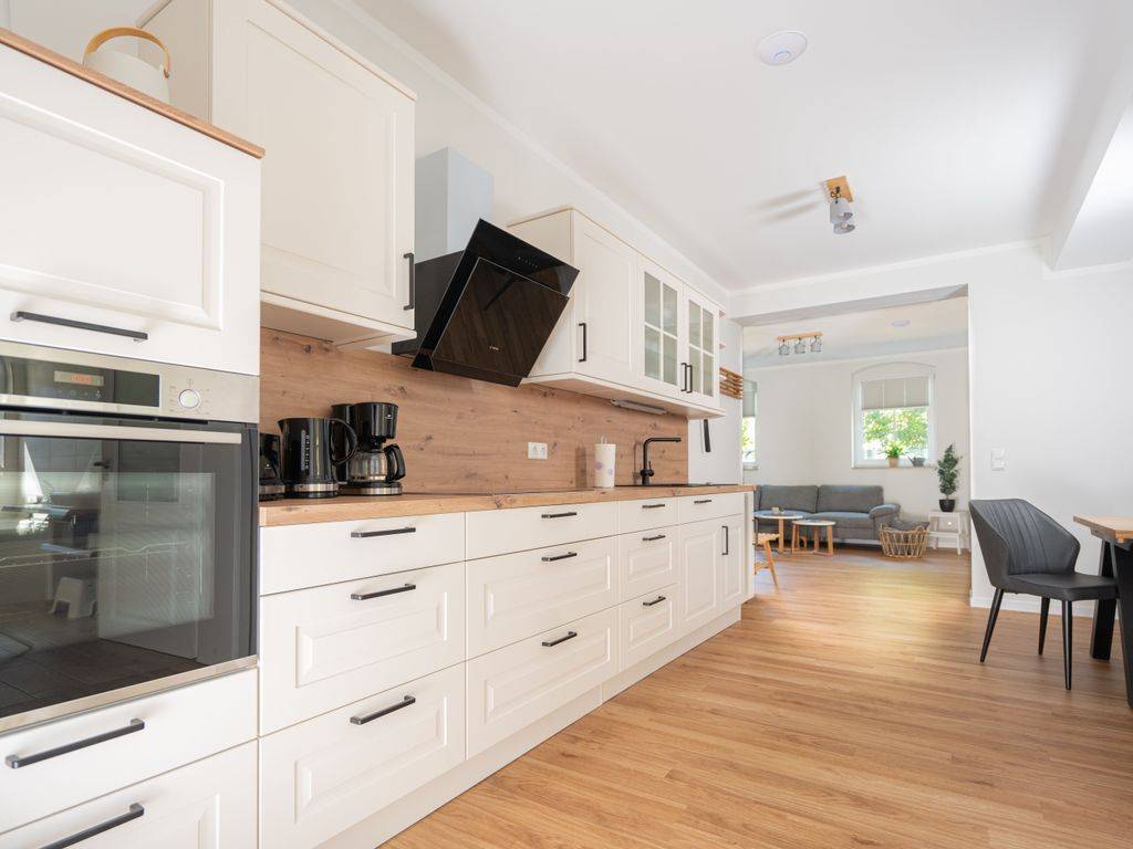 78 M² Ferienwohnung ∙ 2 Schlafzimmer ∙ 6 Gäste - Hoyerswerda