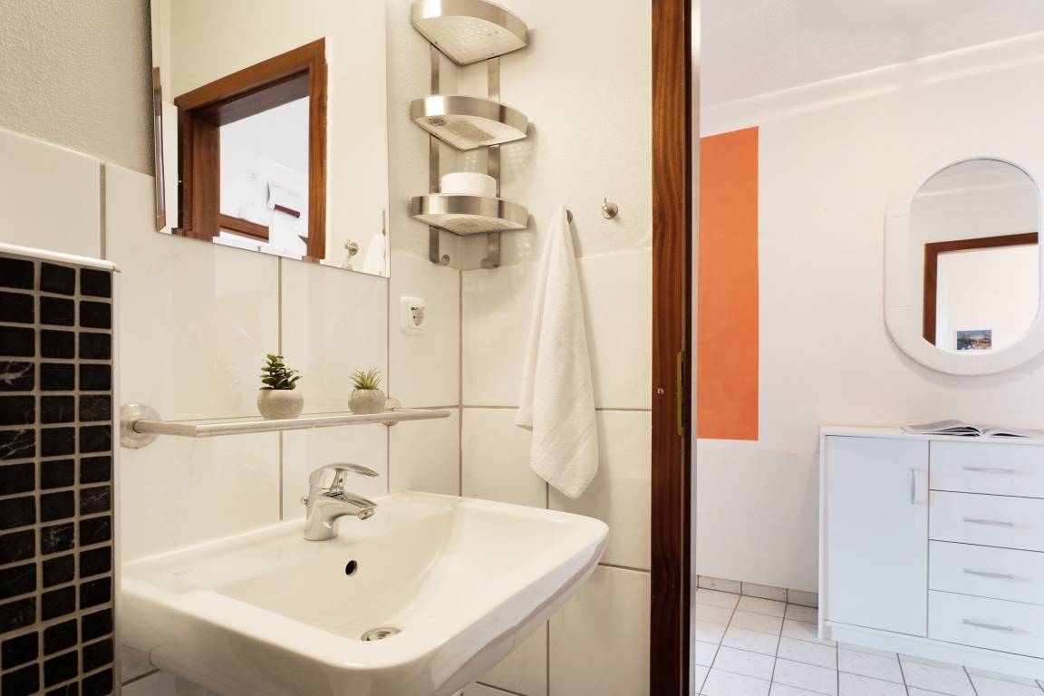 49 m² Ferienwohnung ∙ 1 Schlafzimmer ∙ 2 Gäste – Bild 31