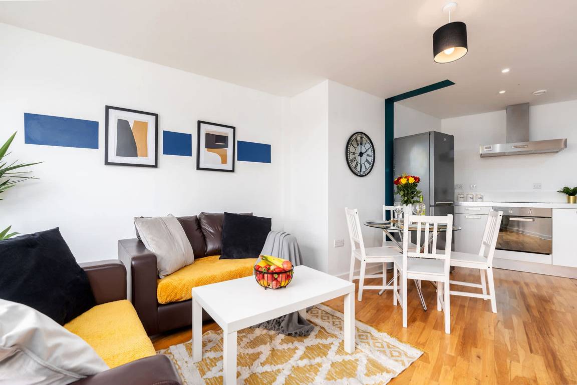 Apartment ∙ 2 Bedrooms ∙ 4 Guests - Sheffield