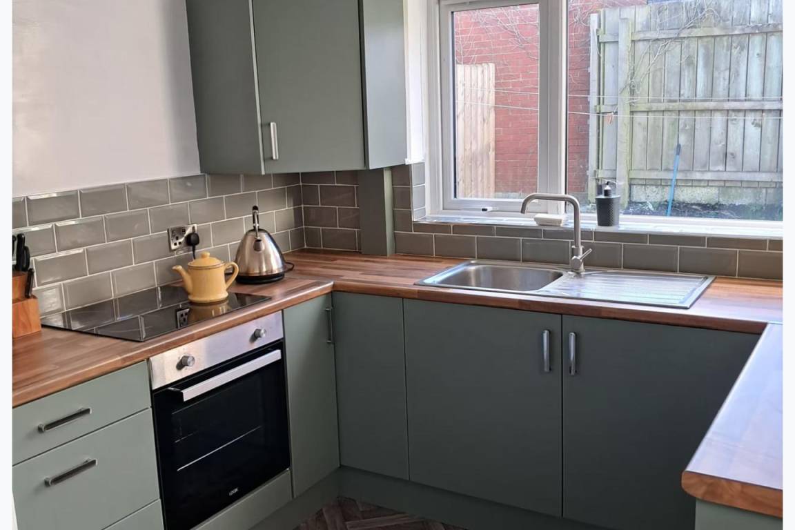 40 M² Ferienhaus ∙ 4 Schlafzimmer ∙ 6 Gäste - Belfast