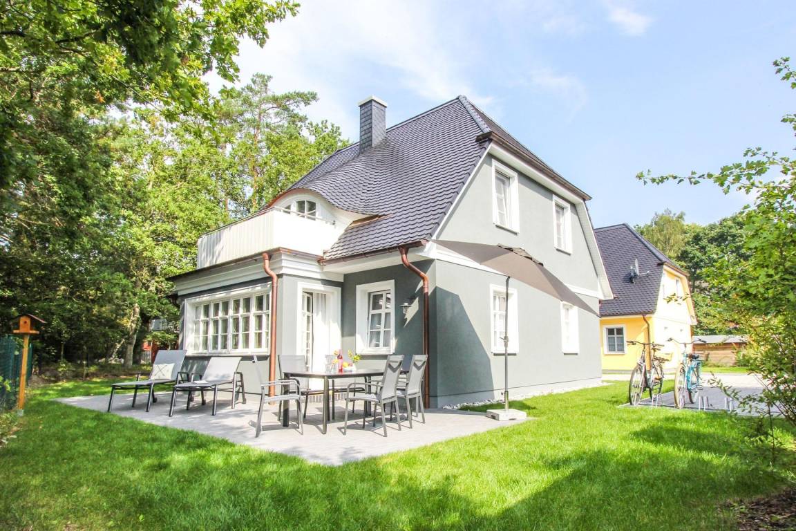120 M² Ferienhaus ∙ 4 Schlafzimmer ∙ 6 Gäste - Prerow