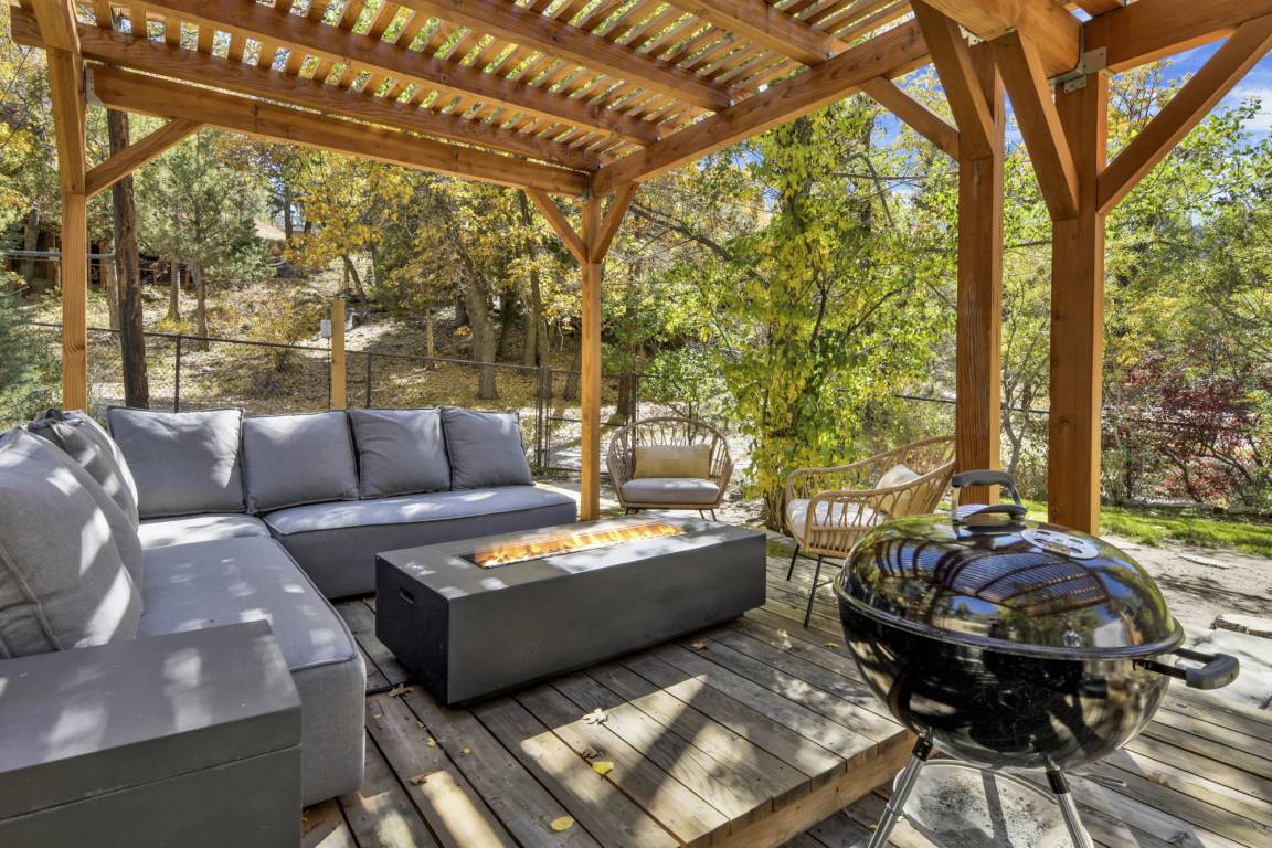 185 M² Cabin ∙ 3 Bedrooms ∙ 6 Guests - California