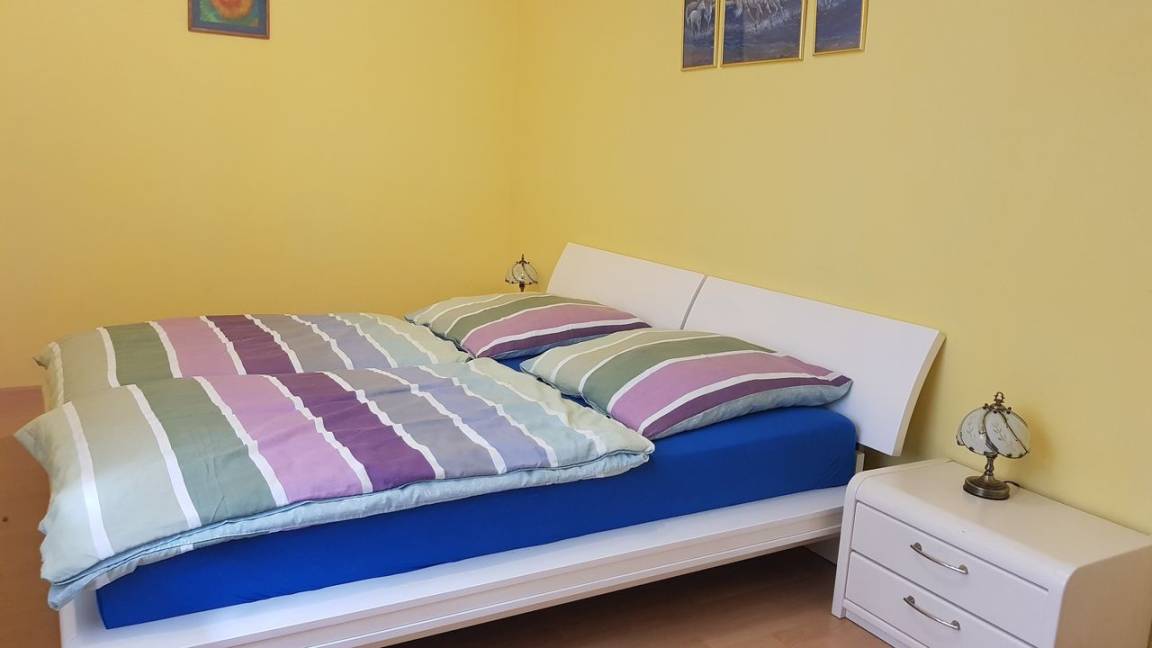 80 M² Apartment ∙ 1 Bedroom ∙ 2 Guests - Bingen