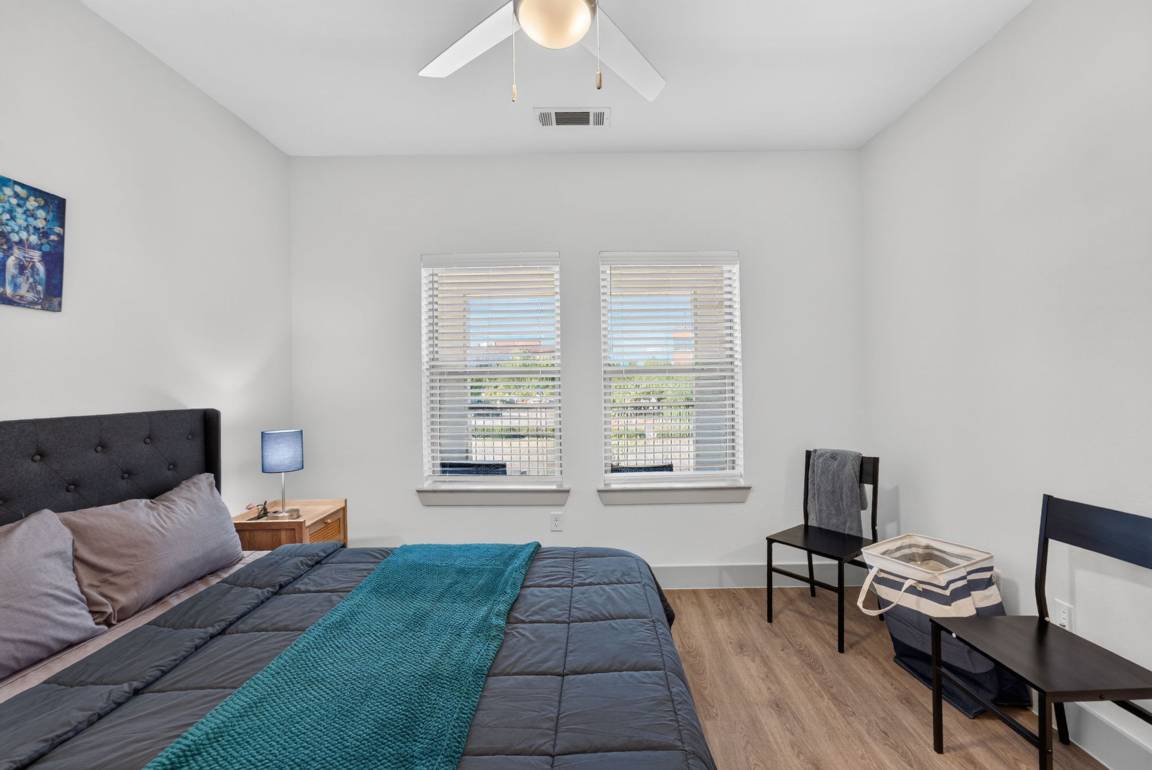 Apartment ∙ 2 Bedrooms ∙ 3 Guests - McKinney, TX