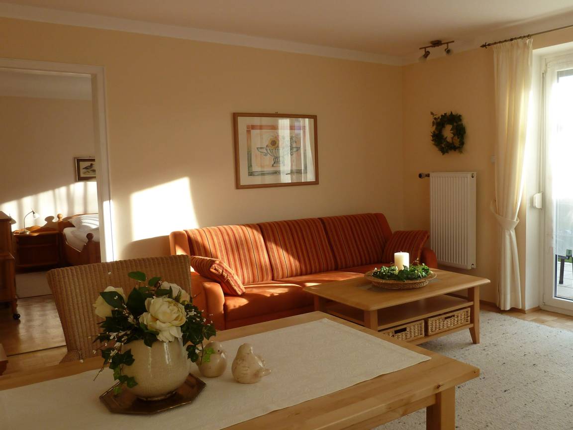 58 M² Ferienwohnung ∙ 2 Gäste - Bad Endorf