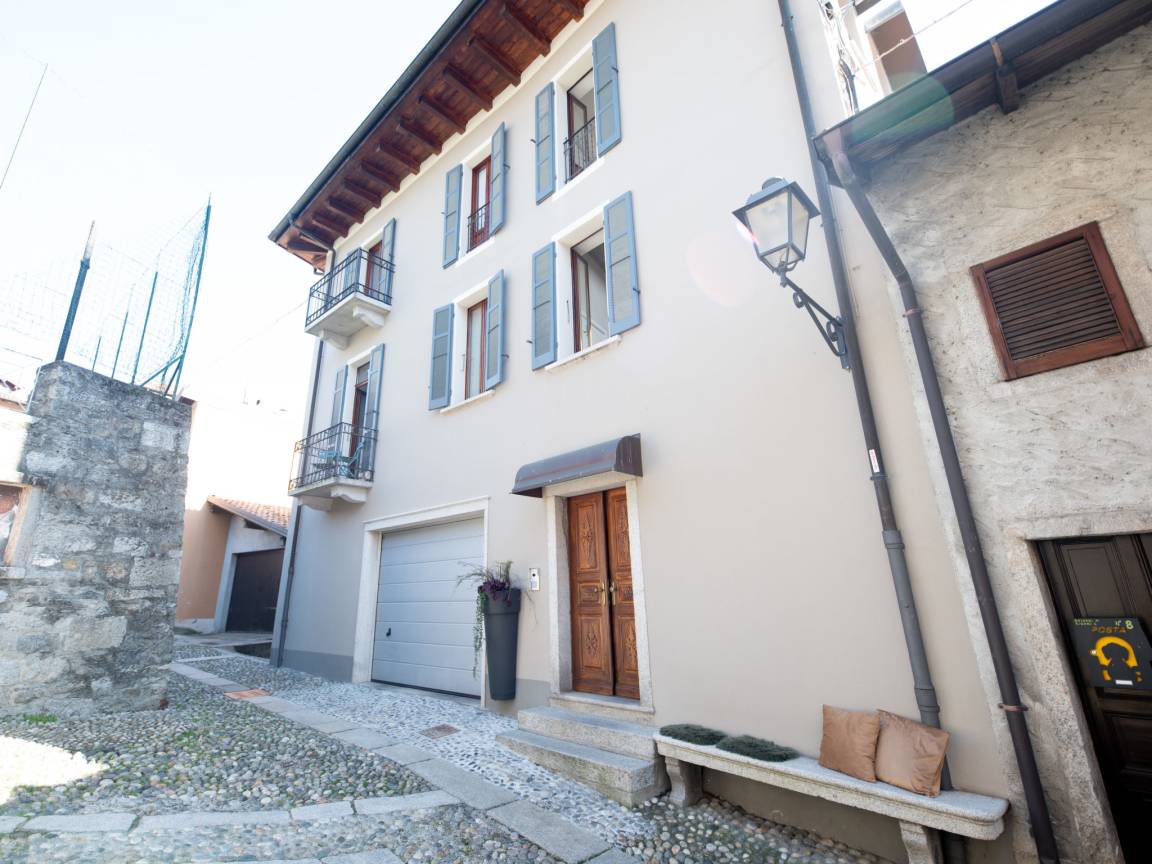 75 M² Apartment ∙ 2 Bedrooms ∙ 5 Guests - Mergozzo