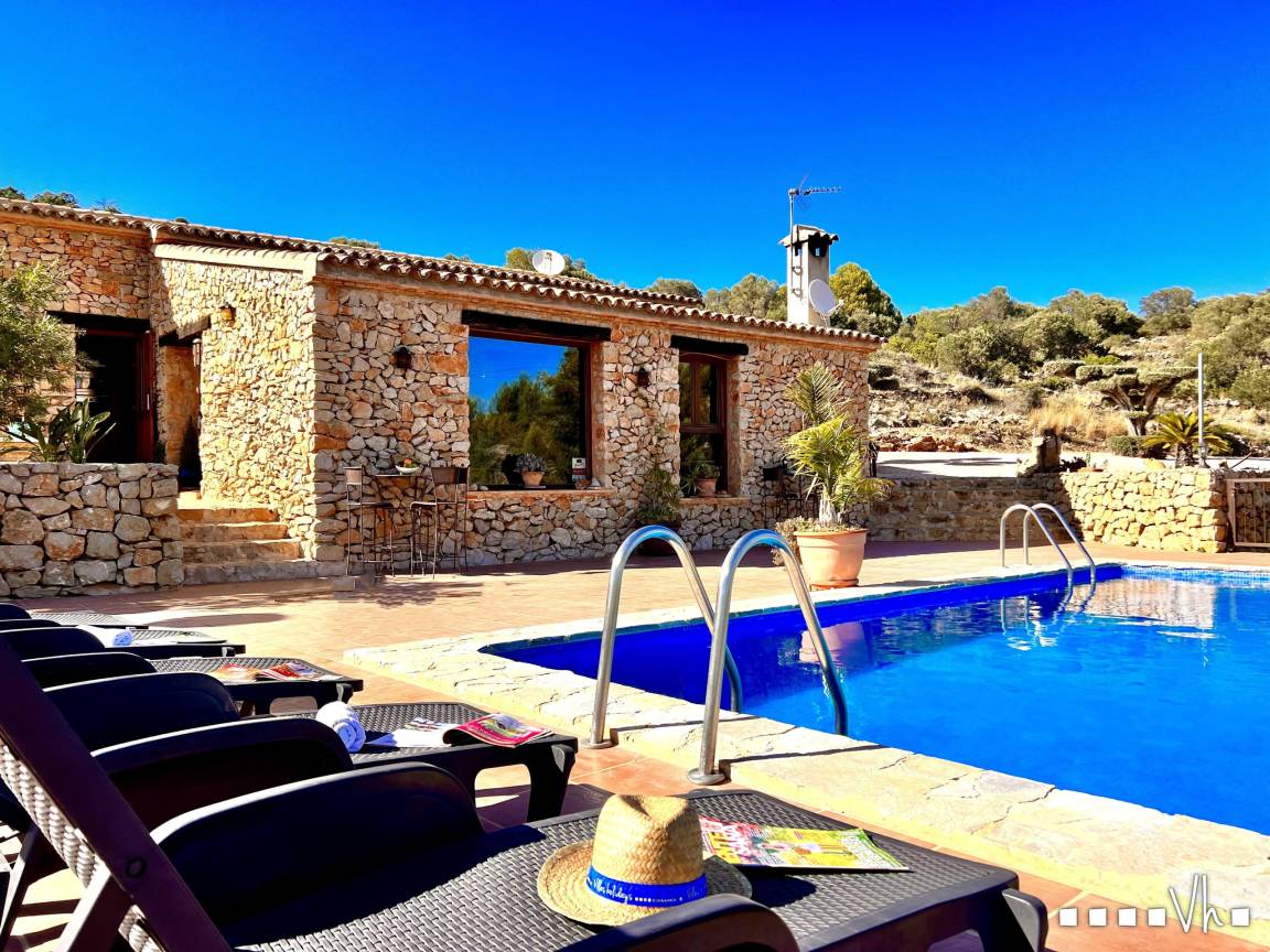 173 M² Villa ∙ 3 Habitaciones ∙ 7 Huéspedes - Altea