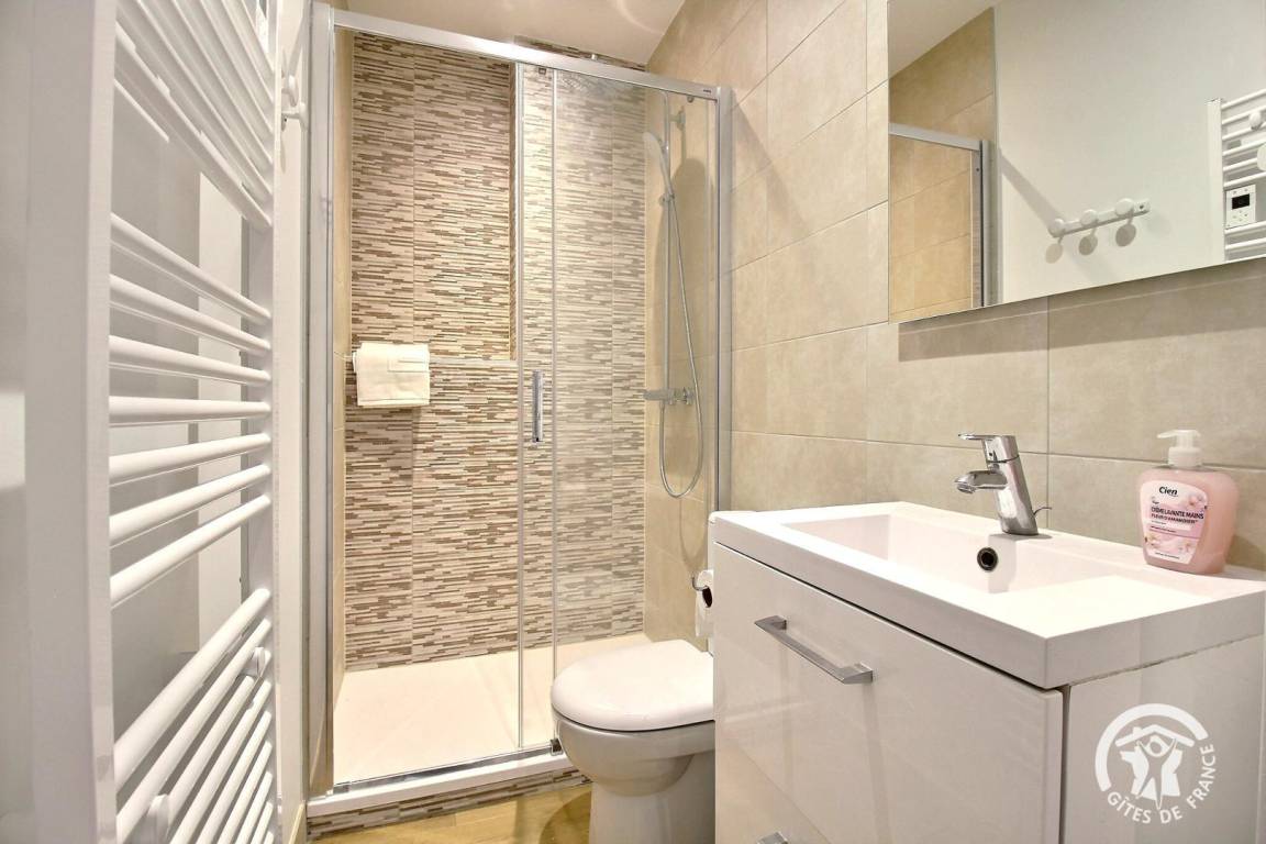 97 m² Gîte ∙ 3 Schlafzimmer ∙ 7 Gäste – Bild 17