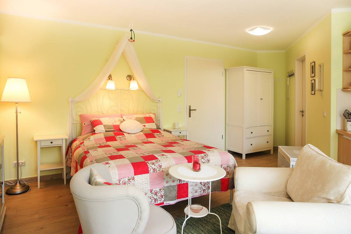 35 m² Ferienwohnung ∙ 1 Schlafzimmer ∙ 2 Gäste – Bild 2