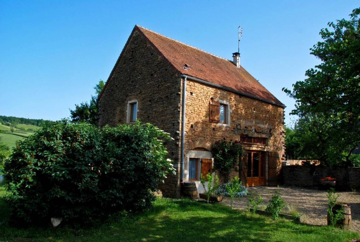 140 m&sup2; G&icirc;te 3 Schlafzimmer 6 G&auml;ste