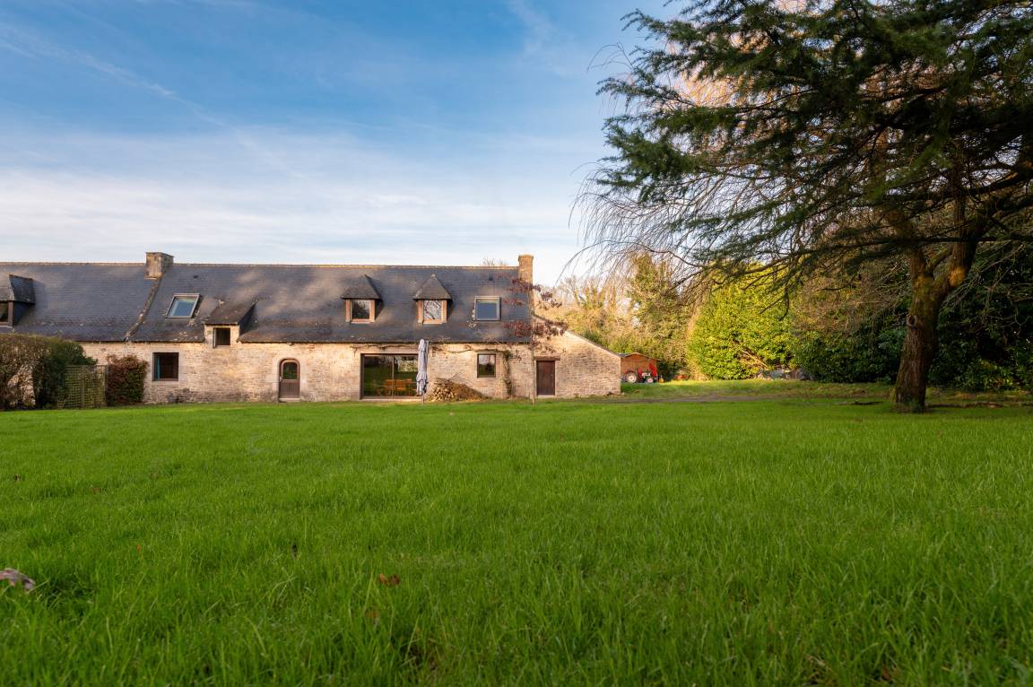 200 M² Maison De Vacances ∙ 5 Chambres ∙ 14 Personnes - Bretagne