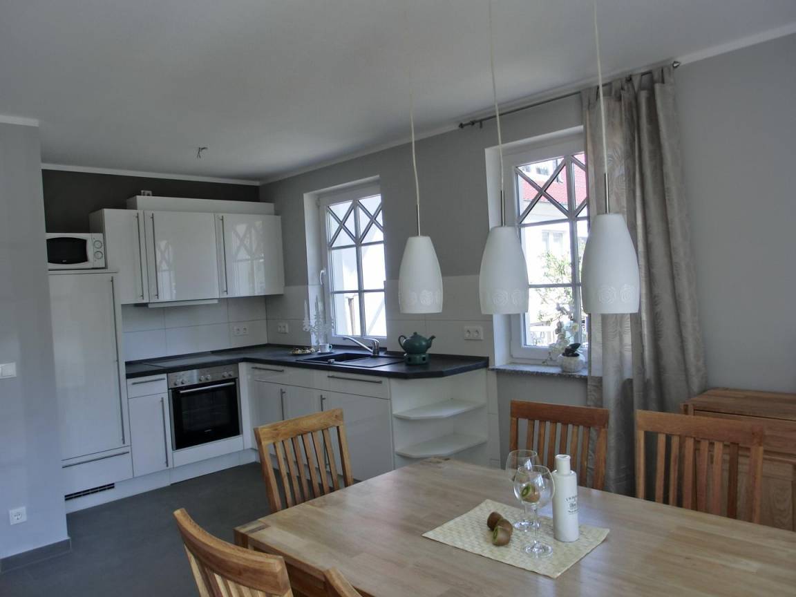 94 M² Ferienhaus ∙ 4 Schlafzimmer ∙ 6 Gäste - Graal-Müritz