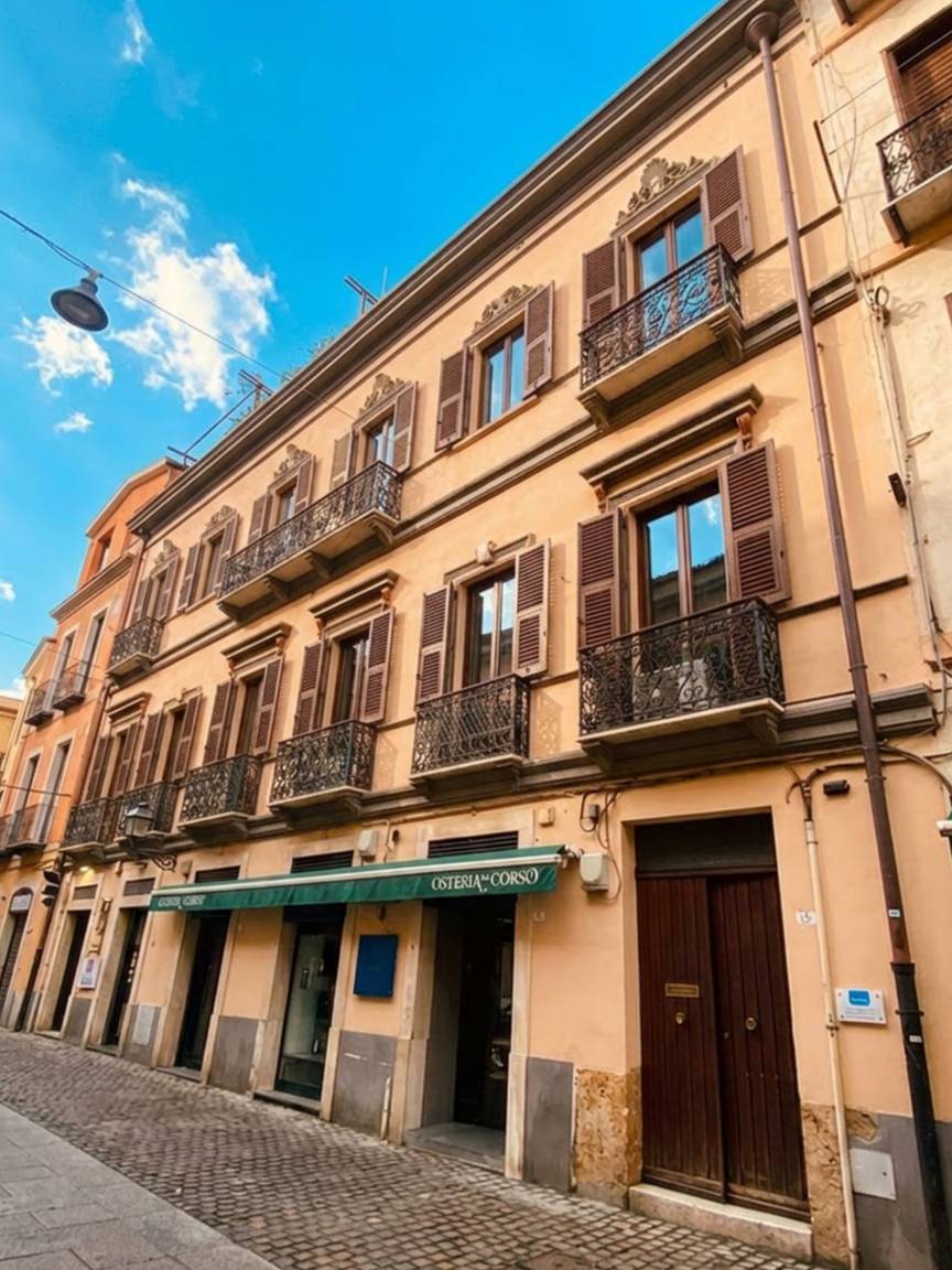 121 M² Appartamento Vacanza ∙ 2 Camere Da Letto ∙ 5 Ospiti - Cagliari