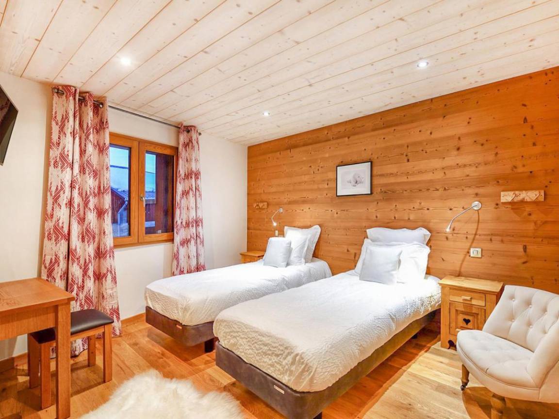 130 m² Chalet ∙ 4 Schlafzimmer ∙ 8 Gäste – Bild 8