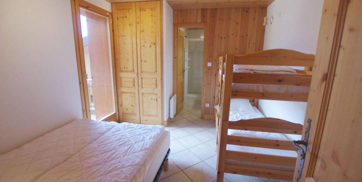75 m² Ferienwohnung ∙ 3 Schlafzimmer ∙ 8 Gäste – Bild 6