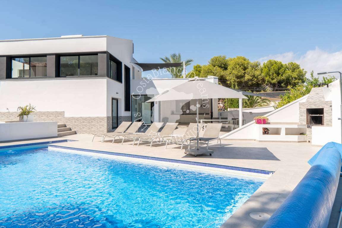 240 M² Villa ∙ 4 Schlafzimmer ∙ 10 Gäste - Benissa