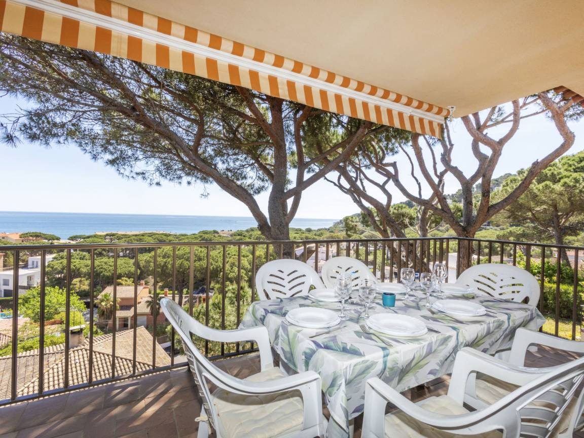 90 M² Apartment ∙ 3 Bedrooms ∙ 6 Guests - Sa Riera
