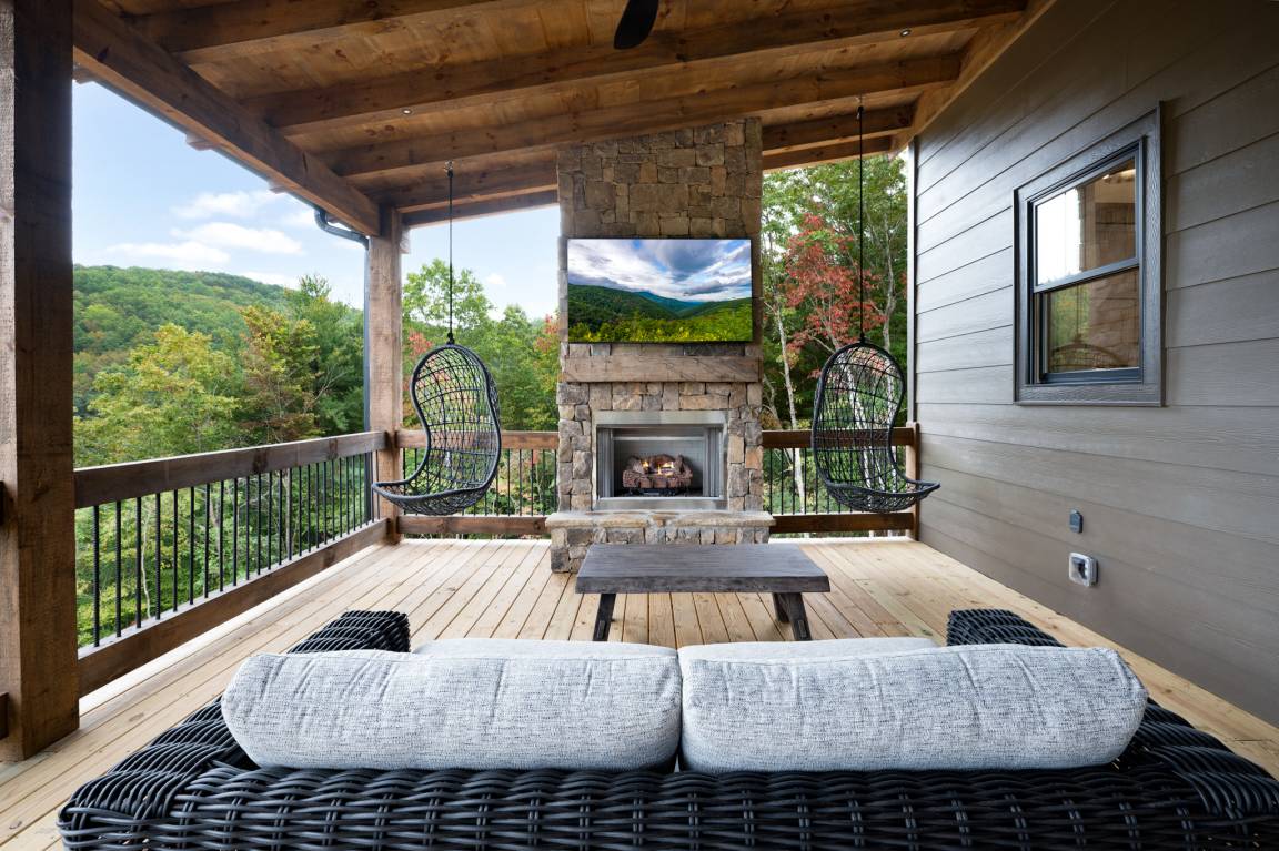 381 M² Cabin ∙ 5 Bedrooms ∙ 15 Guests - Blue Ridge, GA