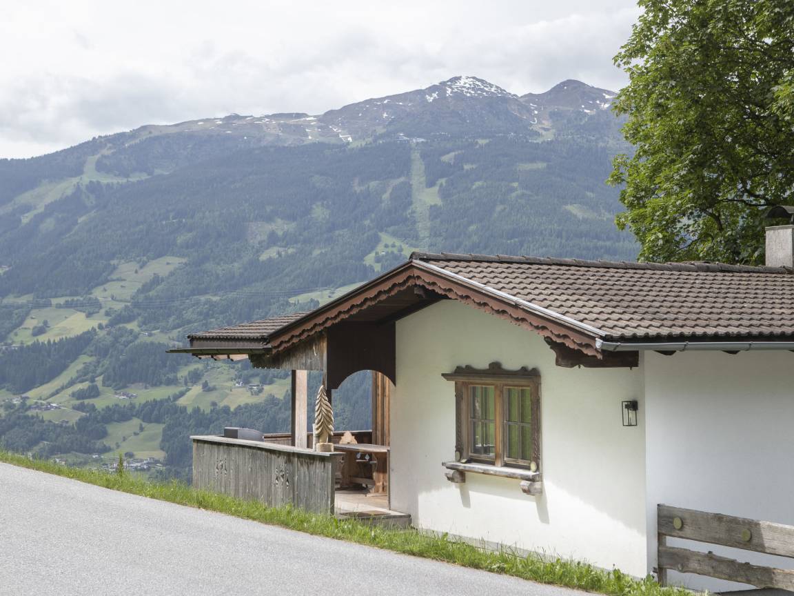 93 M² Ferienhaus ∙ 4 Schlafzimmer ∙ 8 Gäste - Gerlos
