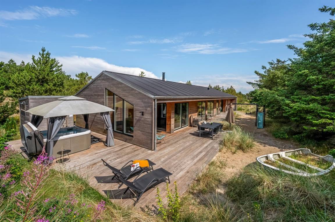 166 m&sup2; Ferienhaus 4 Schlafzimmer 8 G&auml;ste