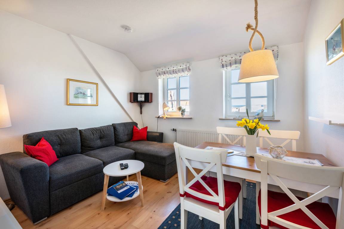 58 M² Ferienwohnung ∙ 2 Schlafzimmer ∙ 4 Gäste - Hooge