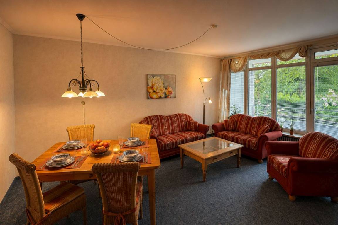 90 M² Ferienwohnung ∙ 2 Schlafzimmer ∙ 4 Gäste - Husum