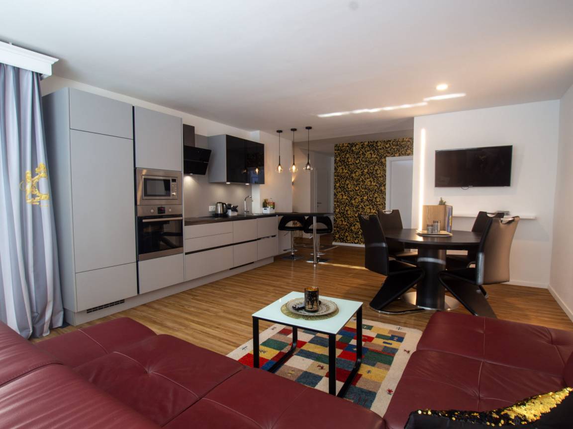 75 M² Ferienwohnung ∙ 2 Schlafzimmer ∙ 4 Gäste - Zell am See