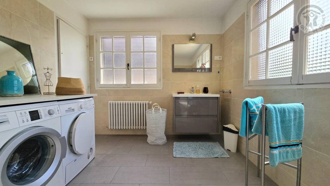 190 m² Gîte ∙ 4 Schlafzimmer ∙ 8 Gäste – Bild 11