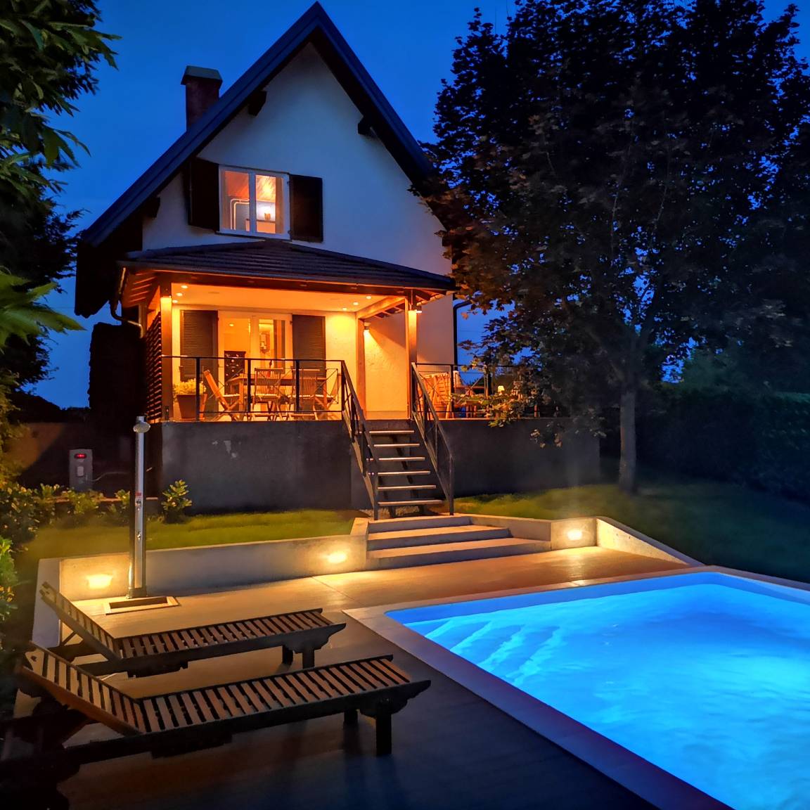 120 M² Ferienhaus ∙ 2 Schlafzimmer ∙ 6 Gäste - Jesenice