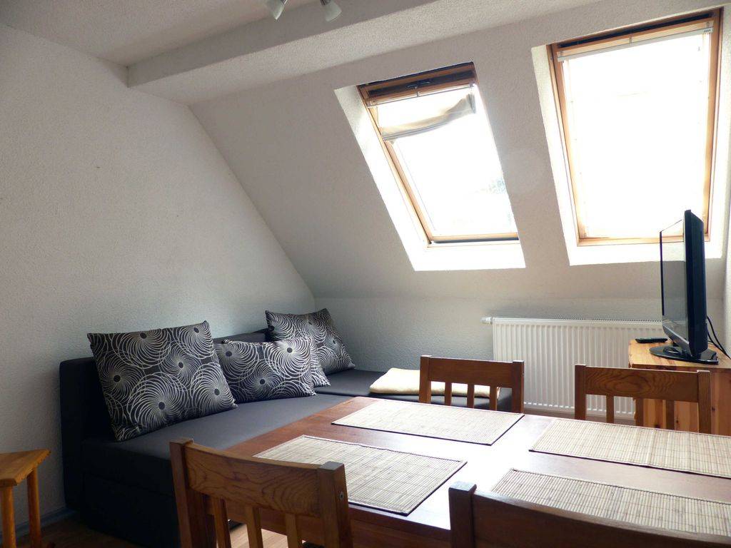 65 M² Ferienwohnung ∙ 2 Schlafzimmer ∙ 4 Gäste - Wiek