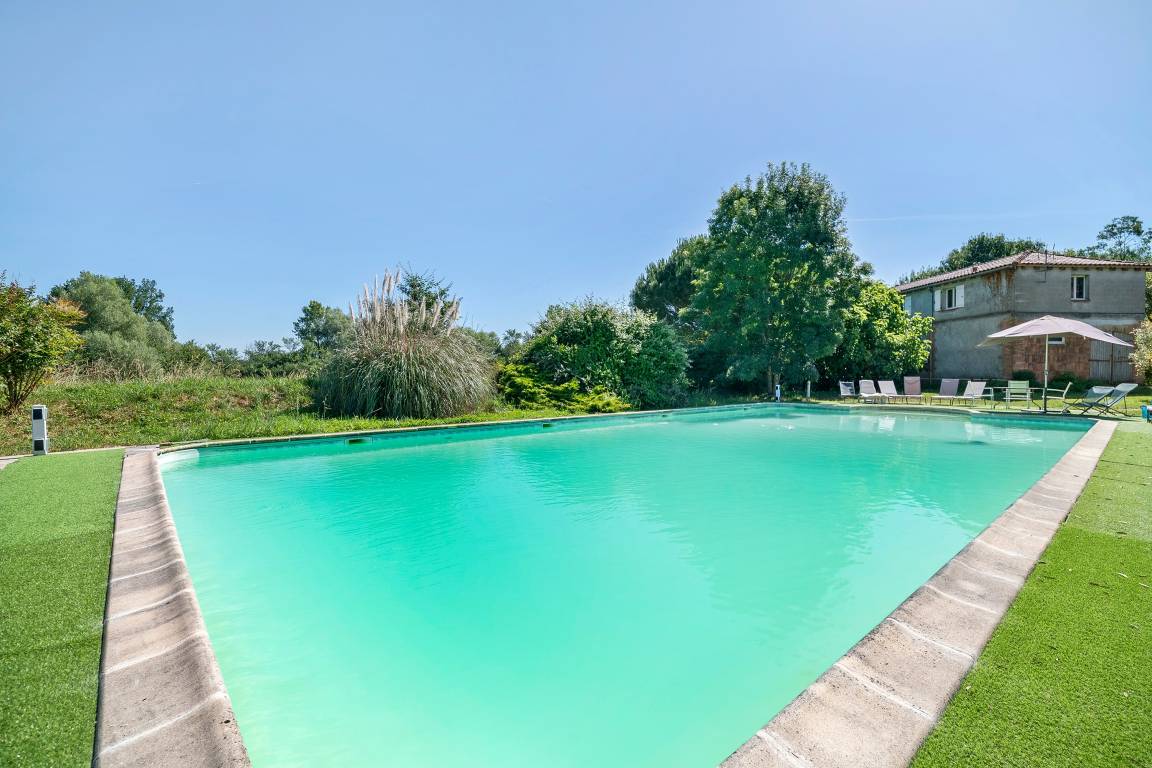 130 M² Maison De Vacances ∙ 4 Chambres ∙ 11 Personnes - Gers