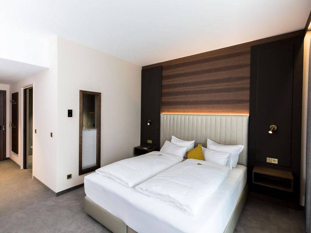 31 M² Hôtel ∙ 1 Chambre ∙ 4 Personnes - Aurich