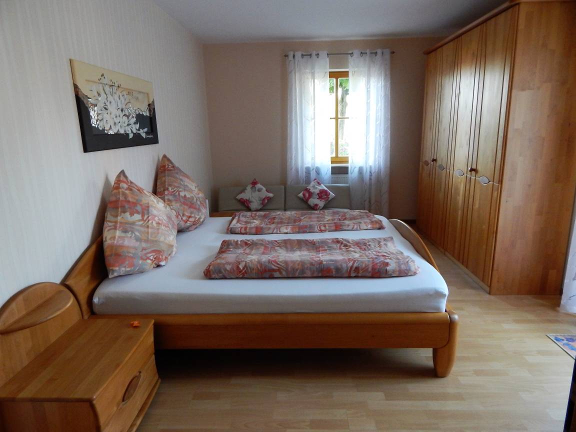 40 M² Ferienwohnung ∙ 1 Schlafzimmer ∙ 2 Gäste - Ochsenfurt