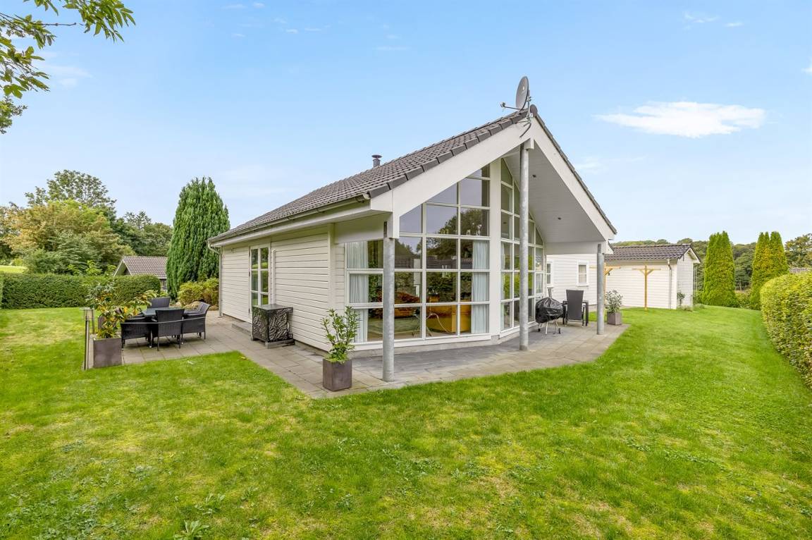 119 m² Ferienhaus ∙ 4 Schlafzimmer ∙ 8 Gäste – Bild 1