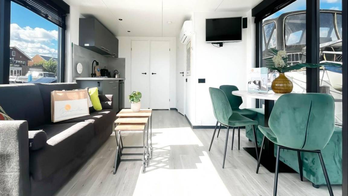 Appartement ∙ 2 Slaapkamers ∙ 4 Gasten - Heemskerk