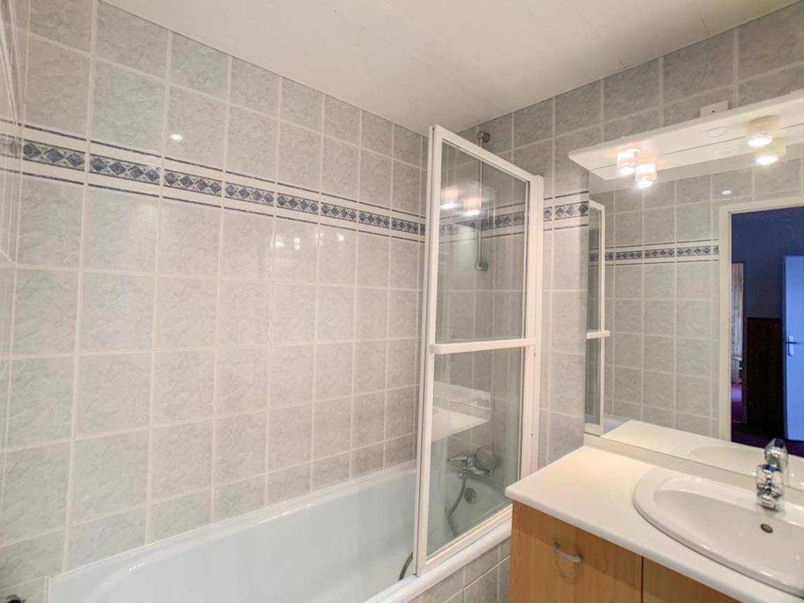 58 m² Ferienwohnung ∙ 2 Schlafzimmer ∙ 10 Gäste – Bild 7