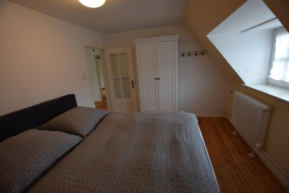 180 m² Ferienwohnung ∙ 5 Schlafzimmer ∙ 8 Gäste – Bild 25